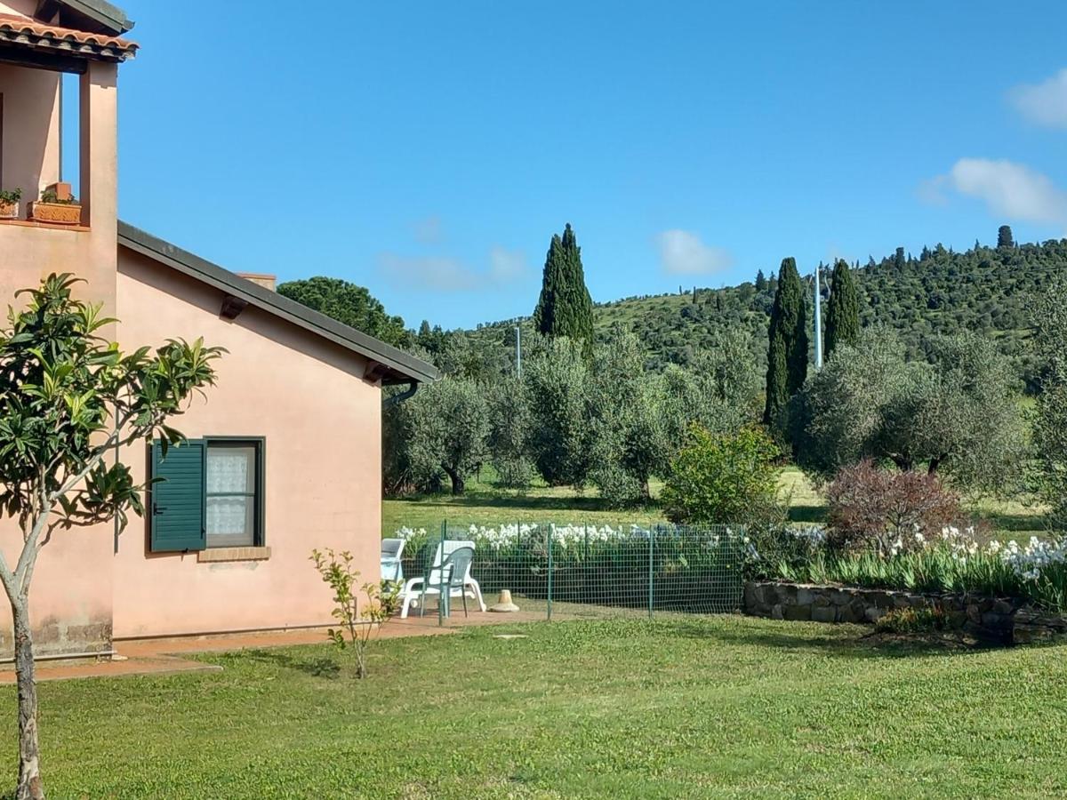Podere S.Giulia - Casale S.Giulia Riotorto Exterior photo